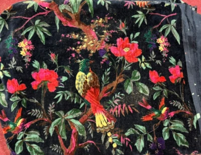 Tapicería hippie de terciopelo indio suave para hacer vestidos tela estampado de pájaros por yarda arte Foto 1 de 4