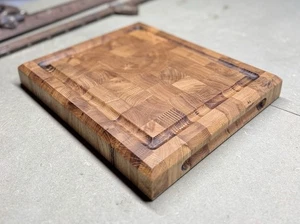 Rustic Solid Oak End Grain Cutting Board (Juice Groove and Groove Handle) - Picture 1 of 5