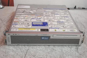 Sun Microsystems Netra X4200 M2 Server 2x AMD Opteron 2214 HE 2.2GHz 8GB 0HD - Picture 1 of 11