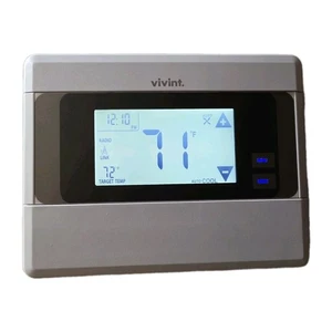 Vivint CT100 Z-Wave Programmable Radio Thermostat, 2GIG Technologies Used - Picture 1 of 4