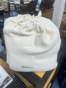 NWOT Quince Queen Full Duvet Set 2 Shams Airy Gauze Undyed Organic Cotton - Picture 1 of 2