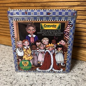 Crayola Collector Tin - 2001 - Mary Engelbreit - 64 ct Crayones - NUEVO/SELLADO - Imagen 1 de 6