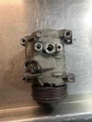 03-10 GMC Sierra Chevrolet Silverado 1500 2500 AC Compressor 4.3L/ 6.6L OEM - Image 1 of 3