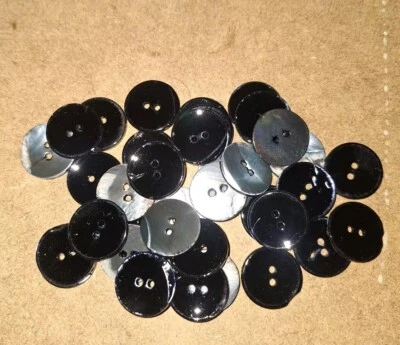 100 Perlmutt Knöpfe farbig Schwarz schimmernd, Set, ca. 19 mm, Konvolut 30 " - Bild 1 von 2
