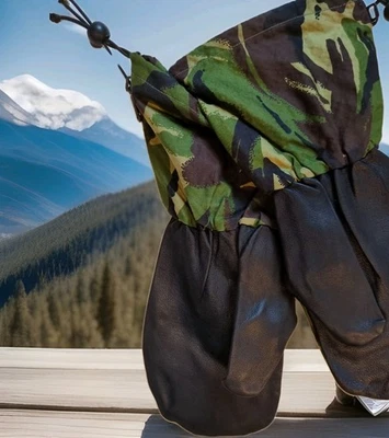 Original British Army Sz Large Camo Mittens Inner Extreme Cold Weather Gloves - Image 1 of 4