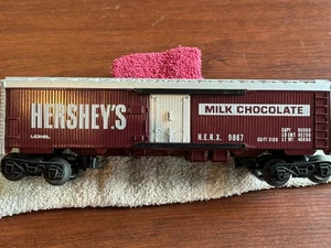 Lionel 6-9867 Vintage Hershey Billboard Reefer Refridgerator Car - Picture 1 of 6