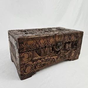 Antigua caja de documentos de madera de alcanfor tallada cigarro joyería Chinoiserie Inglaterra - Imagen 1 de 19