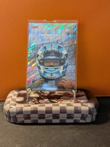 2024 Topps Chrome Formula 1 Logofractor Edition Helmet Collection Pierre Gasly - Bild 1 von 2