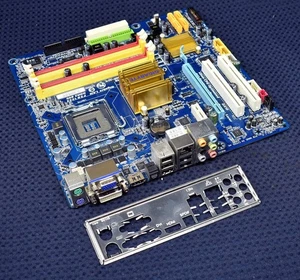 (Domestic shipment) GIGA-BYTE GA-EG41MF-S2H (rev. 1.0) Intel G41 + ICH7 Socket77 - Picture 1 of 3