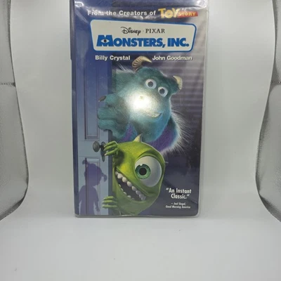 Disney Pixar Monsters Inc Blue VHS Clear Clamshell- Tested- Very Good Condition Foto 1 de 4