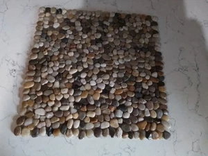 Piastrella 15"x15" colori misti pietra per rimodellamento doccia ciottoli (1 piastrella) - Foto 1 di 1