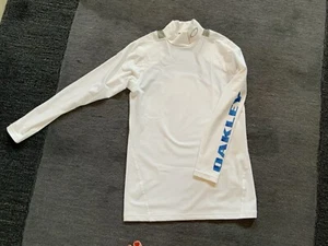 Oakley White Long Sleeve Womens top L - Picture 1 of 3