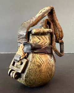Ancient Ottoman Empire Brass/Bronze Gunpowder Flask (Authentic, 19th Century) - Picture 1 of 17