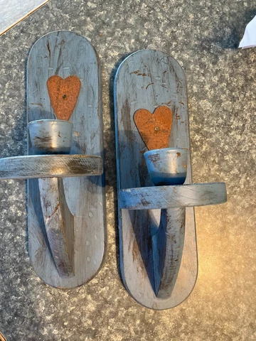 BLUE ANTIQUED SCONCES 13 X 4 1X126 Cover