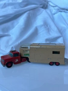 1967 Matchbox Lesney, King Size, No. K-18 Dodge Tractor & Articulated Horse Van - Picture 1 of 3