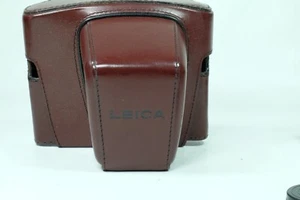 Leica burgunderrote Ledertasche für Leica R3 Kameragehäuse, EX+ - Bild 1 von 5