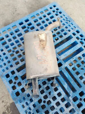 2002-2004 Toyota Camry Muffler Exhaust Rear OEM 10H12 - Image 1 of 4