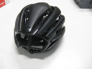 Restos: Casco de bicicleta MET Trenta, talla S (52-56), negro - Imagen 1 de 4