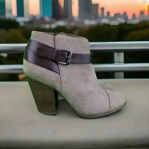 ✅Carlos Santana HARVEST Side Zip Heeled Western Ankle Booties Womens 7.5M Buckle - Picture 1 of 12