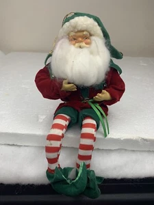 10" Santa Elfe steht biegt sitzt & hängt Ornament rot gestreifte Socken beweglich - Bild 1 von 12