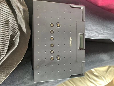 Vintage Olivetti Quaderno33 laptop - used - no charger - Image 1 of 3