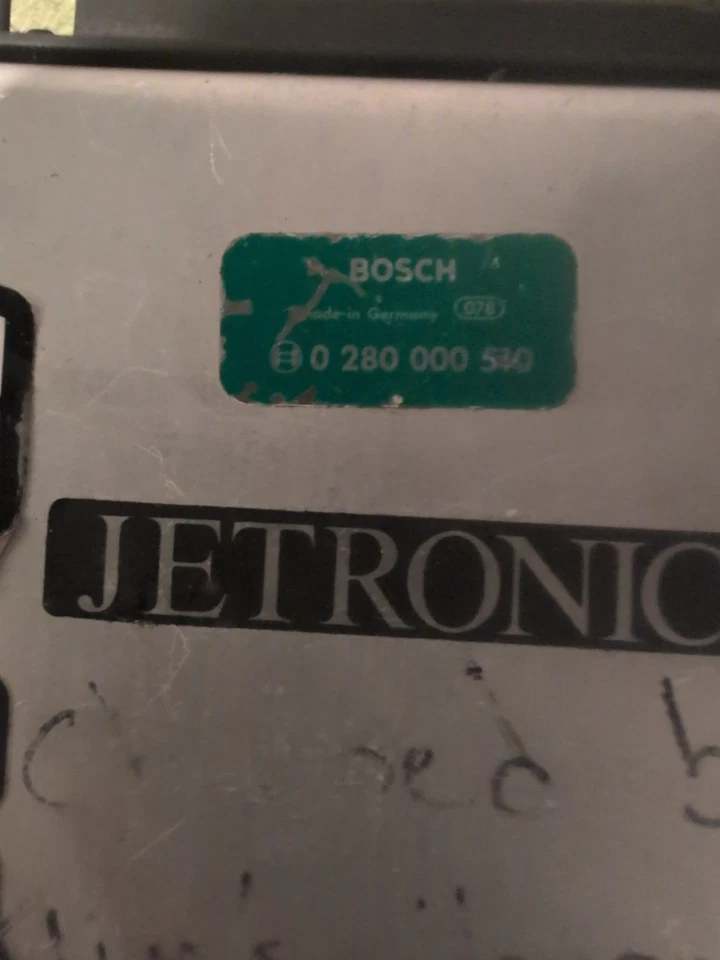 Volvo 240 1989-1993 LH 2,4 sin probar Foto 1 de 4