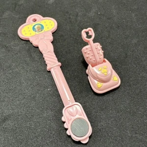 Vintage Precious Places Mom At Work 1988 Replacement Pieces Vacuum & Mom Figure - Picture 1 of 7