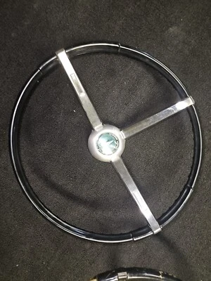 Volante Pontiac 1967 1968 tamaño completo. Grand Prix Bonneville Foto 1 de 4