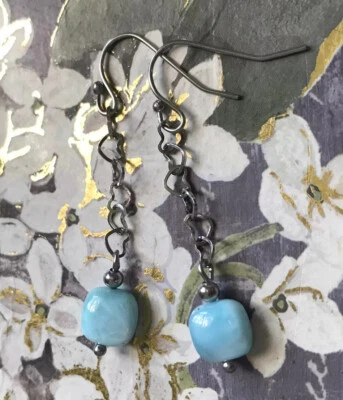 Pendientes gancho hipoalergénicos cadena corazones cristal piedras preciosas larimar natural Foto 1 de 2