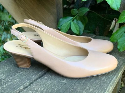 SALE@ TROTTERS SIGNATURE Off White Taupe Slingbacks Pumps Heels Sz 8.5 N ❤️ts17j - Image 1 of 4