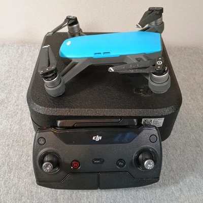 DJI Spark Drone Quadcopter Camera & Controller Blue NO BATTERY - Image 1 of 4