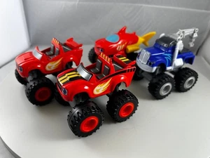 Pacchetto camion Blaze and the Monster Machines auto pressofuse x 4 - Foto 1 di 13