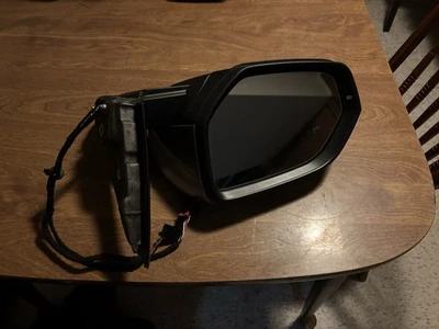 ESPEJO RETROVISOR LATERAL EXTERIOR VOLKSWAGEN ATLAS 2024 GRIS LADO IZQUIERDO Foto 1 de 4