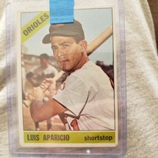 1966 Topps  # 90 Luis Aparicio Baltimore Orioles