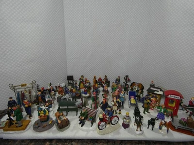 Огромный Рождественский фигурка лот -- Бесплатная доставка! Некоторые трудно найти! --60 фигурок - Изображение 1 из 4