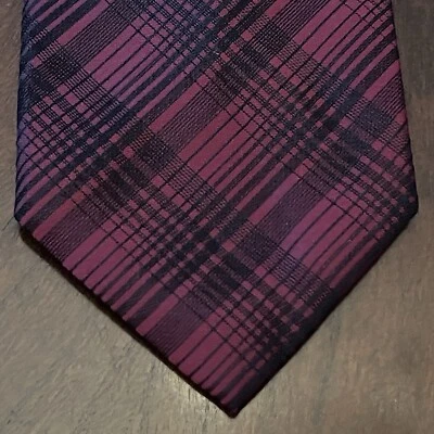 Corbata Kenneth Cole Reaction Borgoña 83% Seda 17% Nylon Para Hombre Hecha en China  Foto 1 de 4