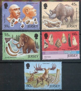 Jersey 2010 Archaeology La Cotte de St Brelade set SG 1545-1549 MNH mint - Picture 1 of 1