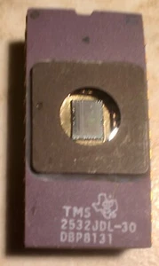 T.I. EPROM cerámica púrpura TMS2532JDL-30 32 K - Imagen 1 de 1