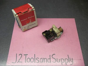 +New AC Delco D1510A Headlight Switch - Picture 1 of 3