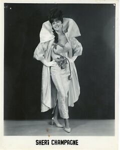 SHERI CHAMPAGNE Original 1960s 8 x 10 Glamourous Burlesque Press Photo vv