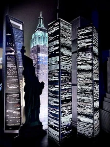 WORLD TRADE CENTER TWIN TOWERS MODEL 9/11 lighted lamp translight prints NEW - Picture 1 of 14