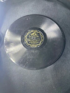VICTOR Record 78 rpm 20126 IM WALKING AROUND IN CIRCLES / FOR MY SWEETHEART - Picture 1 of 2