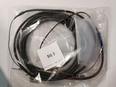 Genuine Land Rover Defender 2007-2016 Replacement Wiring Kit - LR083898 - Image 1 of 4