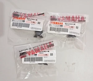 B74-E7653-00 Genuine Part Yamaha XMAX250 X-MAX 300 Roller House Slider Clip 3Pcs - Picture 1 of 4