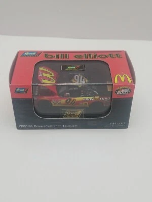 Revell - Bill Elliott McDonald's 2000 NASCAR Diecast 1:64. 1 de 11.088 sin usar, en caja Foto 1 de 4