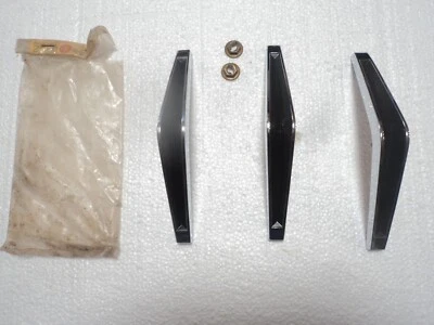 (3) Новые из старых запасов 1965 Rambler Classic Grille Teeth Moldings AMC Street Rod Rat Rod - Изображение 1 из 4