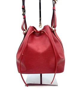 Auténtico bolso de mano LOUIS VUITTON Epi Noe Bucket rojo con cordón - Imagen 1 de 24