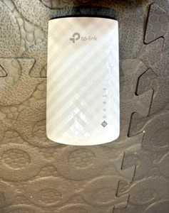 TP-Link AC750 RE200 Dual Band Wi-Fi Range Extender - Photo 1/4