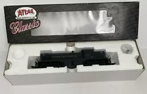 Atlas HO Scale Classic Diesel Locomotive #5633 Pennsylvania - Picture 1 of 9