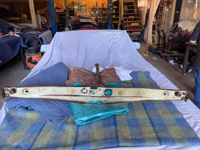 Dodge Coronet 1968 bandeja de cierre 68 solo c+ b- debe restaurarse bien 14 fotos + pernos Foto 1 de 4